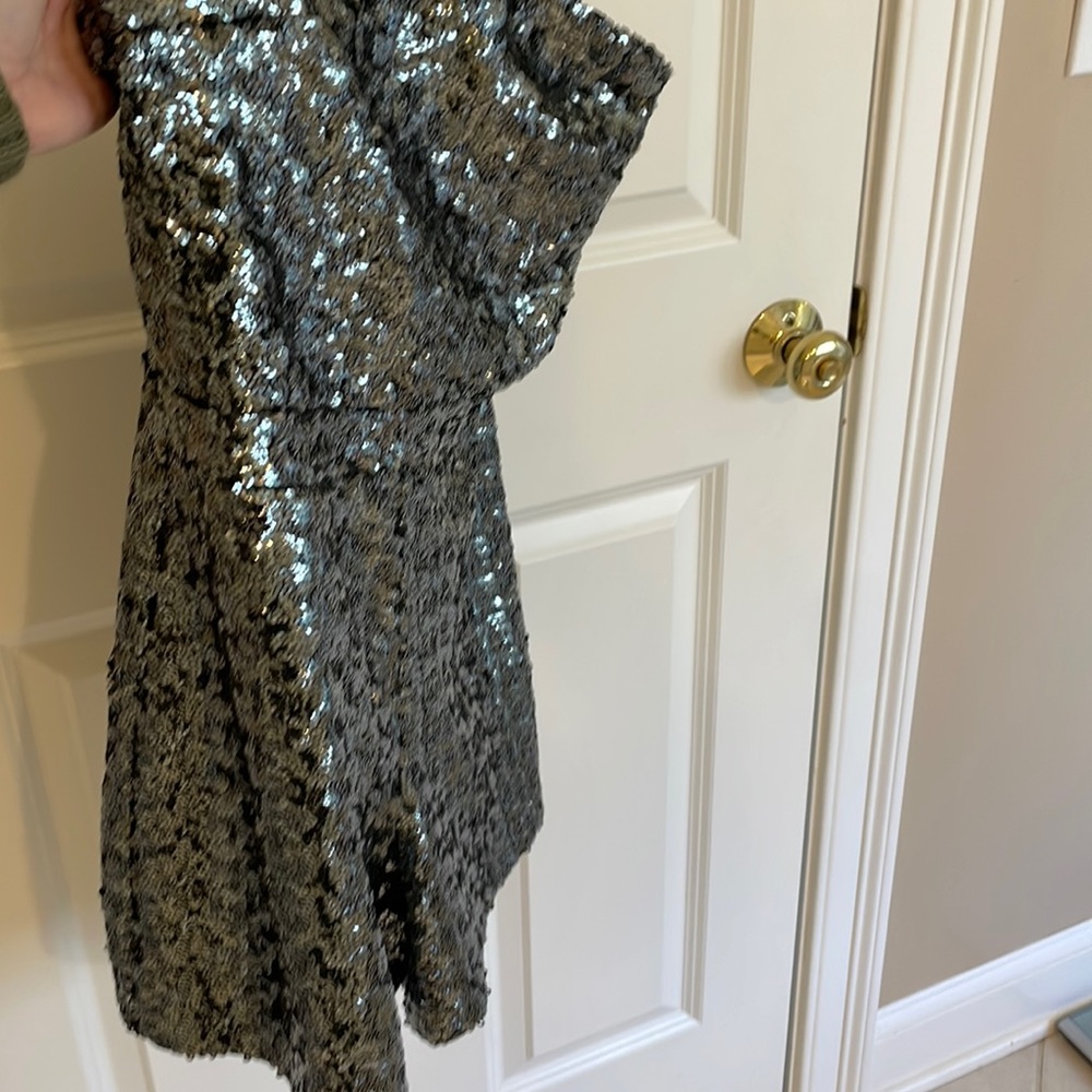 Absolutely stunning liquid metal sequin shorts, romper!